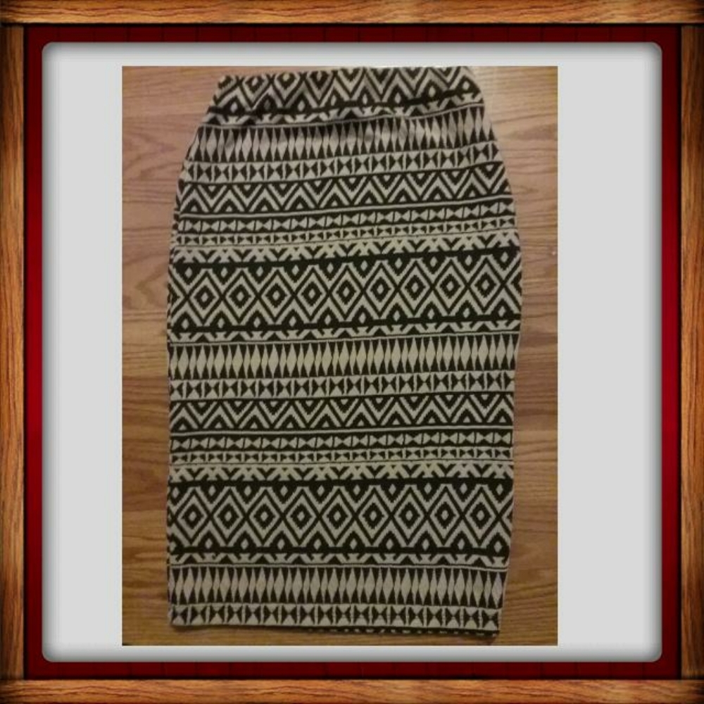 ULTRA FLIRT SKIRT